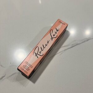 Benefit Roller Lash Mascara - Black and Pink Packaging